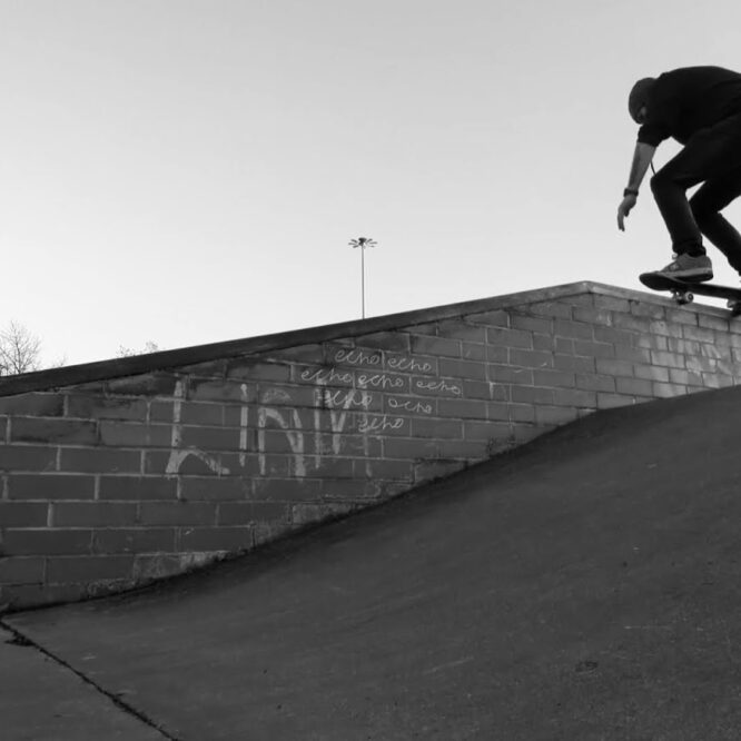 How To Film Yourself Skateboarding?